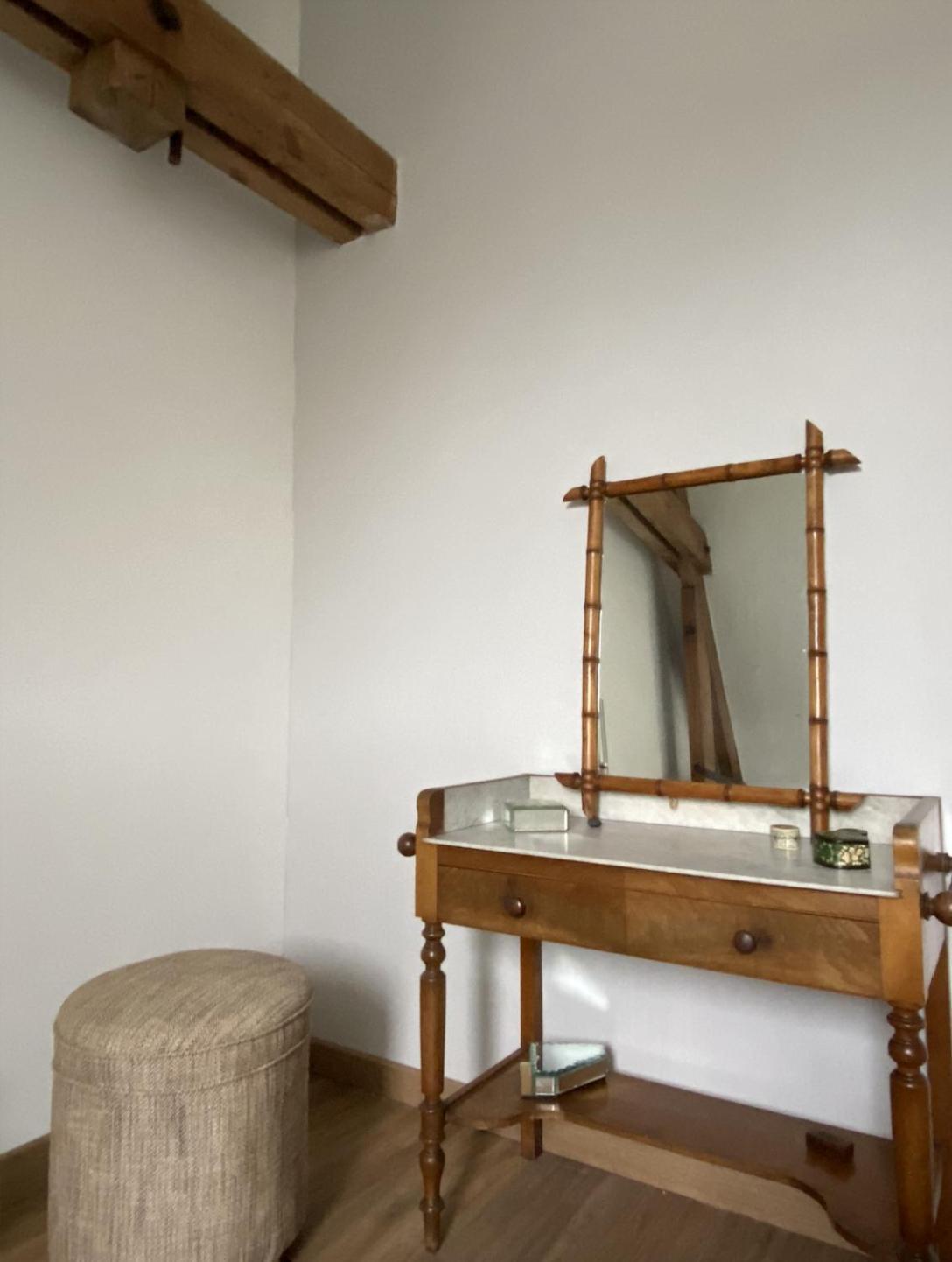 La Cour Verte Chambres D'Hotes Montépilloy エクステリア 写真