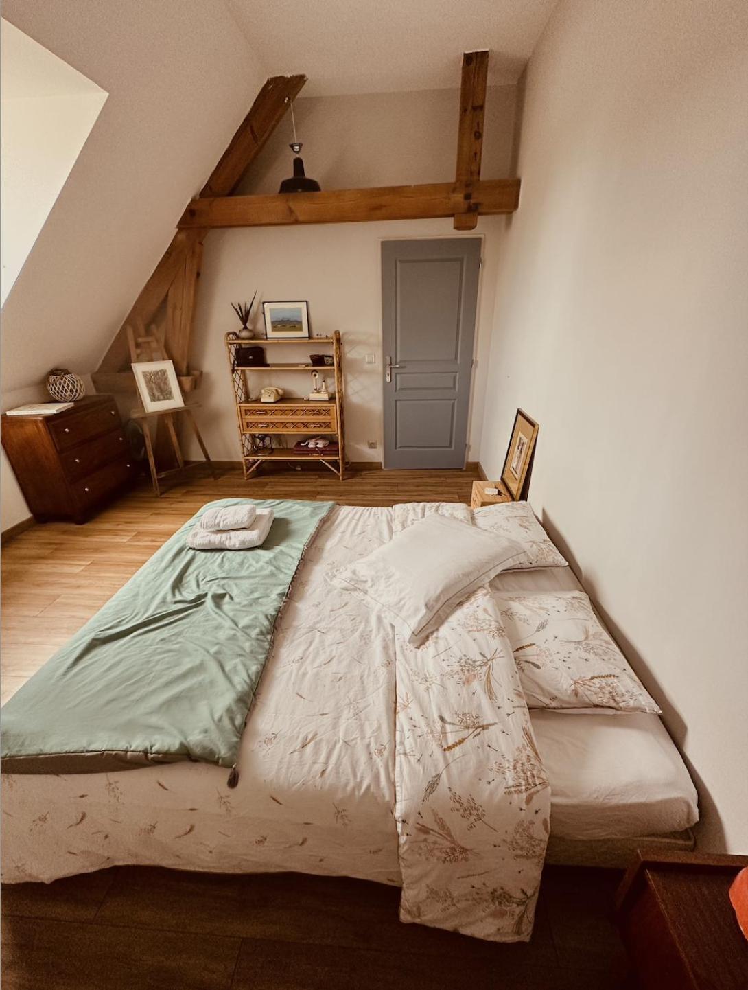La Cour Verte Chambres D'Hotes Montépilloy エクステリア 写真